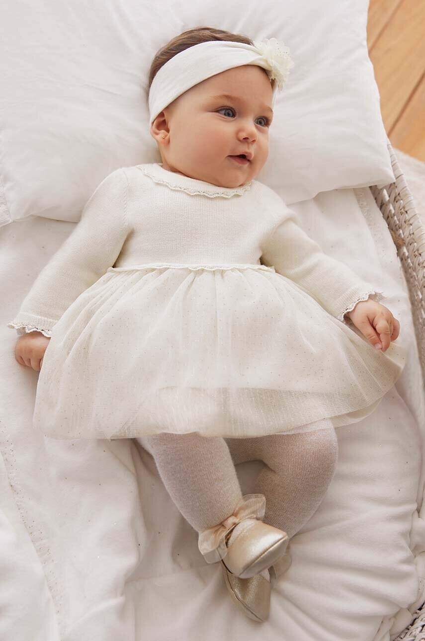 Mayoral Newborn rochie bebe culoarea bej, mini, evazati, 2806 Mayoral Newborn rochie bebe culoarea bej, mini, evazati, 2806