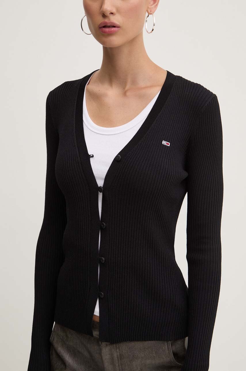 

Жилетка Tommy Jeans в черно от лека материя DW0DW18517, Черен