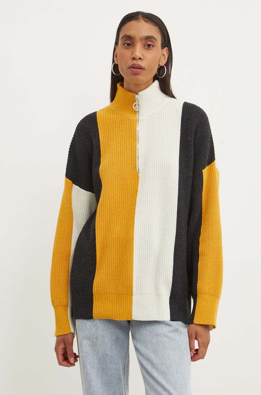 Moschino Jeans pulover de lana femei, cu turtleneck, 0907.8204 Moschino Jeans pulover de lana femei, cu turtleneck, 0907.8204