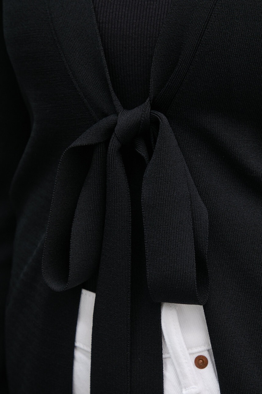 Джемпер Sisley жіночий колір чорний легкий 1WTHM601X 