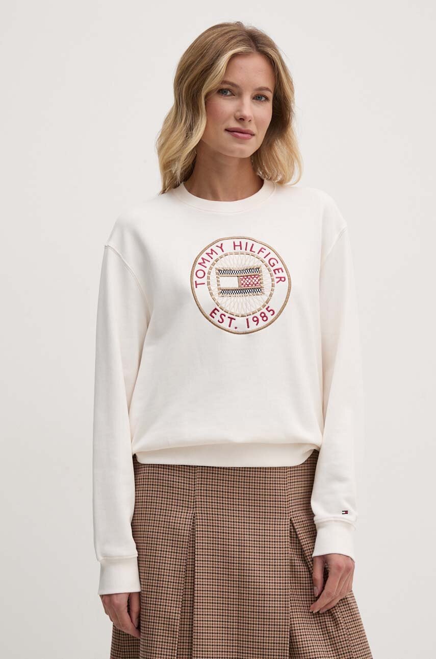 

Памучен суичър Tommy Hilfiger в бежово с апликация WW0WW42891, Бежов