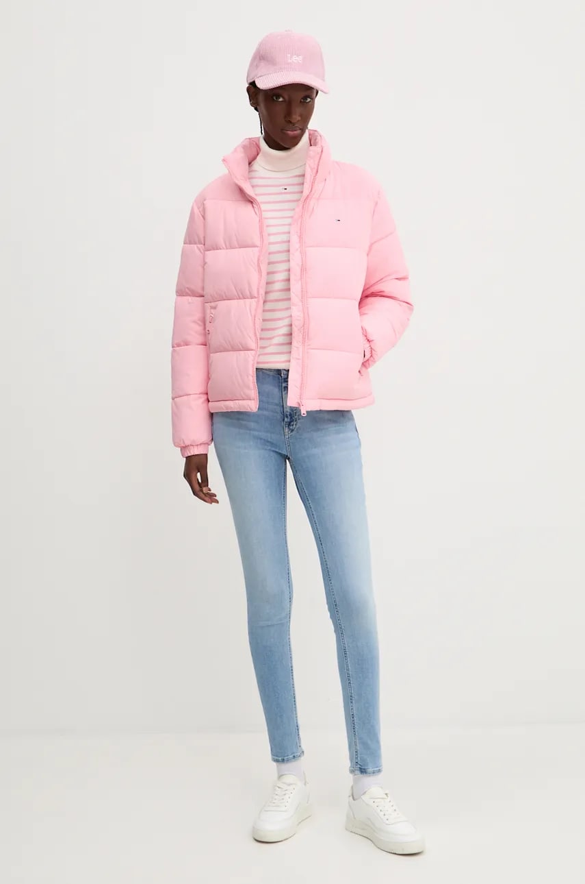 Свитер Tommy Jeans женский цвет бежевый с гольфом DW0DW19686 Свитер Tommy Jeans женский цвет бежевый с гольфом DW0DW19686