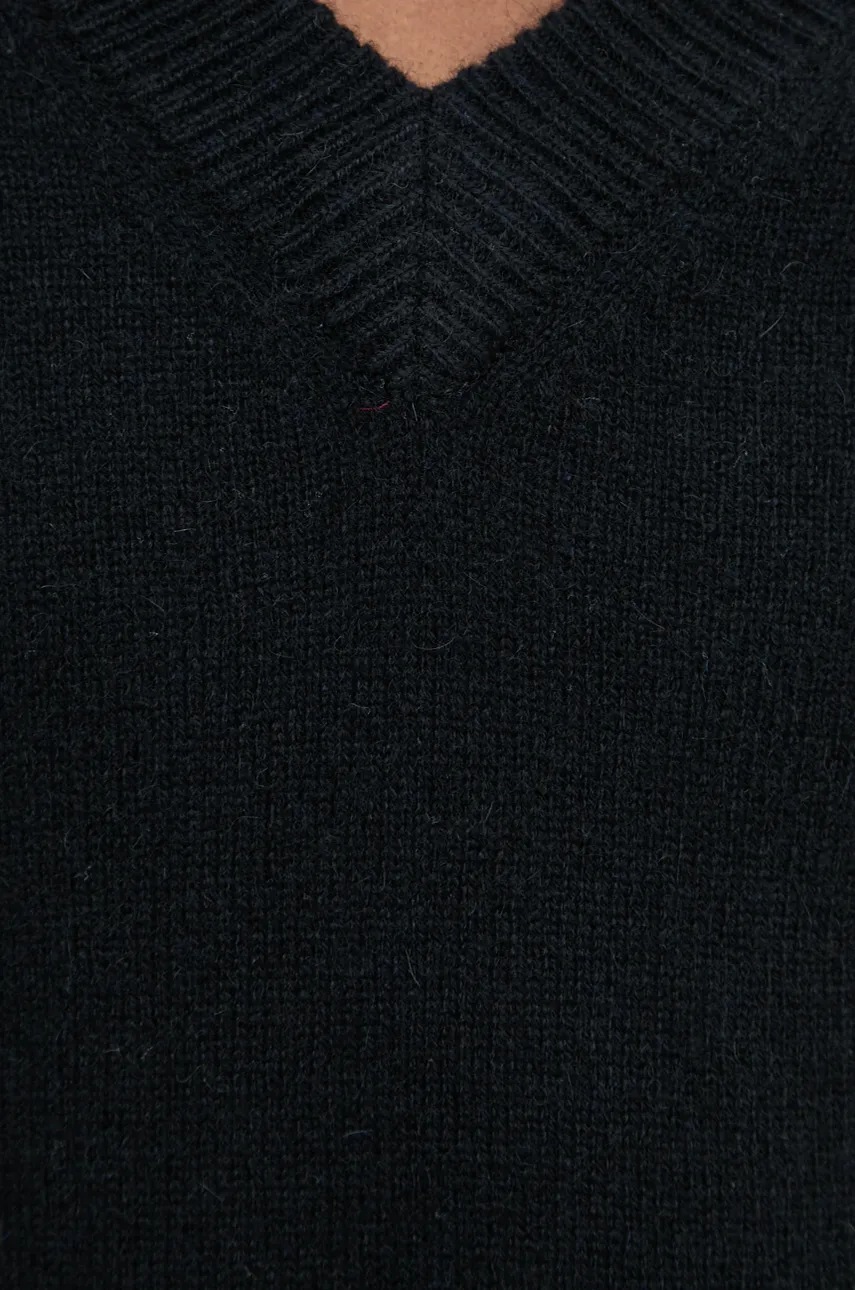 Вовняний светр A.P.C. pull dany чоловічий колір чорний  WYAAD.M23380 
