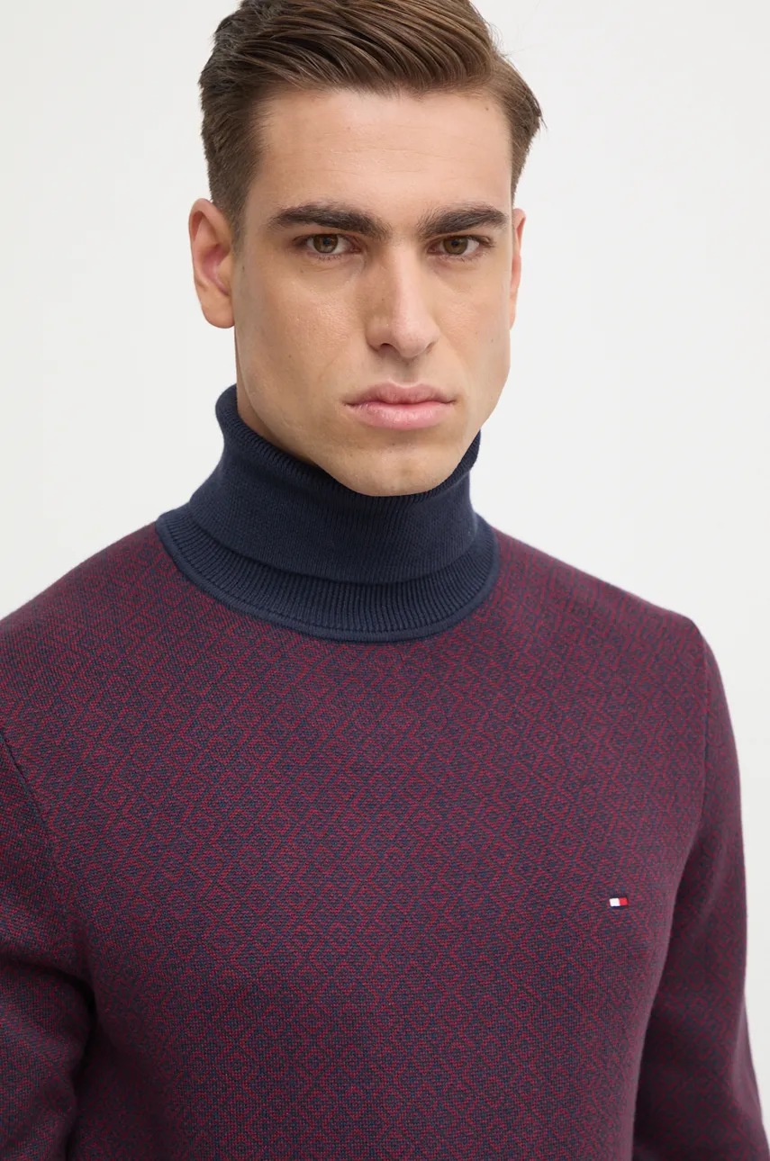 

Памучен пуловер Tommy Hilfiger в бордо от лека материя с поло MW0MW37023