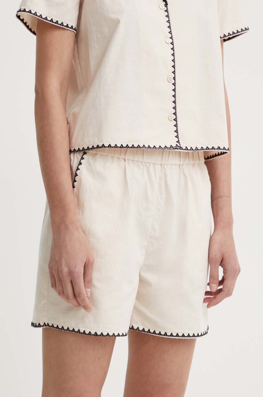 Résumé pantaloni scurti din bumbac BeatriceRS Shorts culoarea bej, neted, high waist, 121881184 Résumé pantaloni scurti din bumbac BeatriceRS Shorts culoarea bej, neted, high waist, 121881184