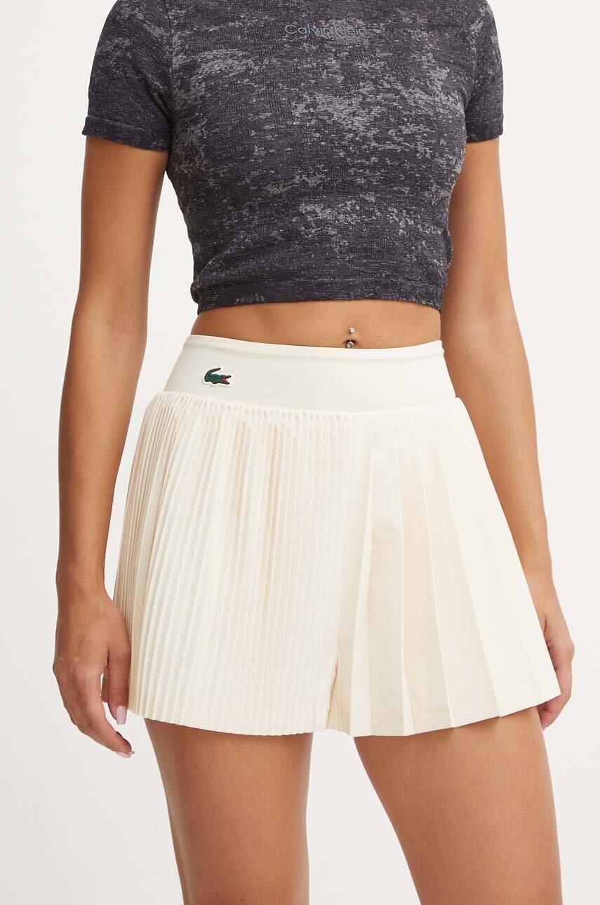 

Къс панталон Lacoste в бежово с изчистен дизайн с висока талия GF7474, Бежов