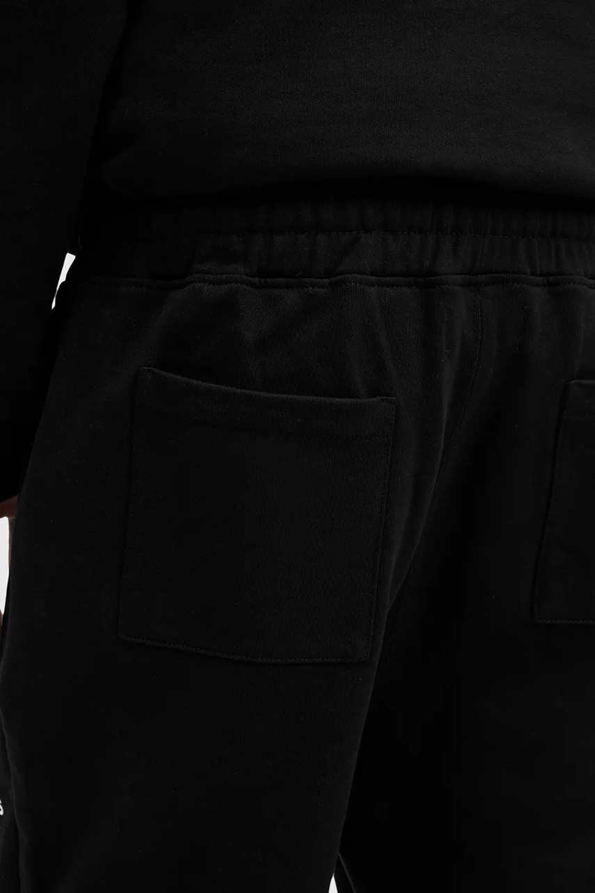 Βαμβακερό σορτσάκι AllSaints UNDRGRND SWEATSHORT φωτογραφία