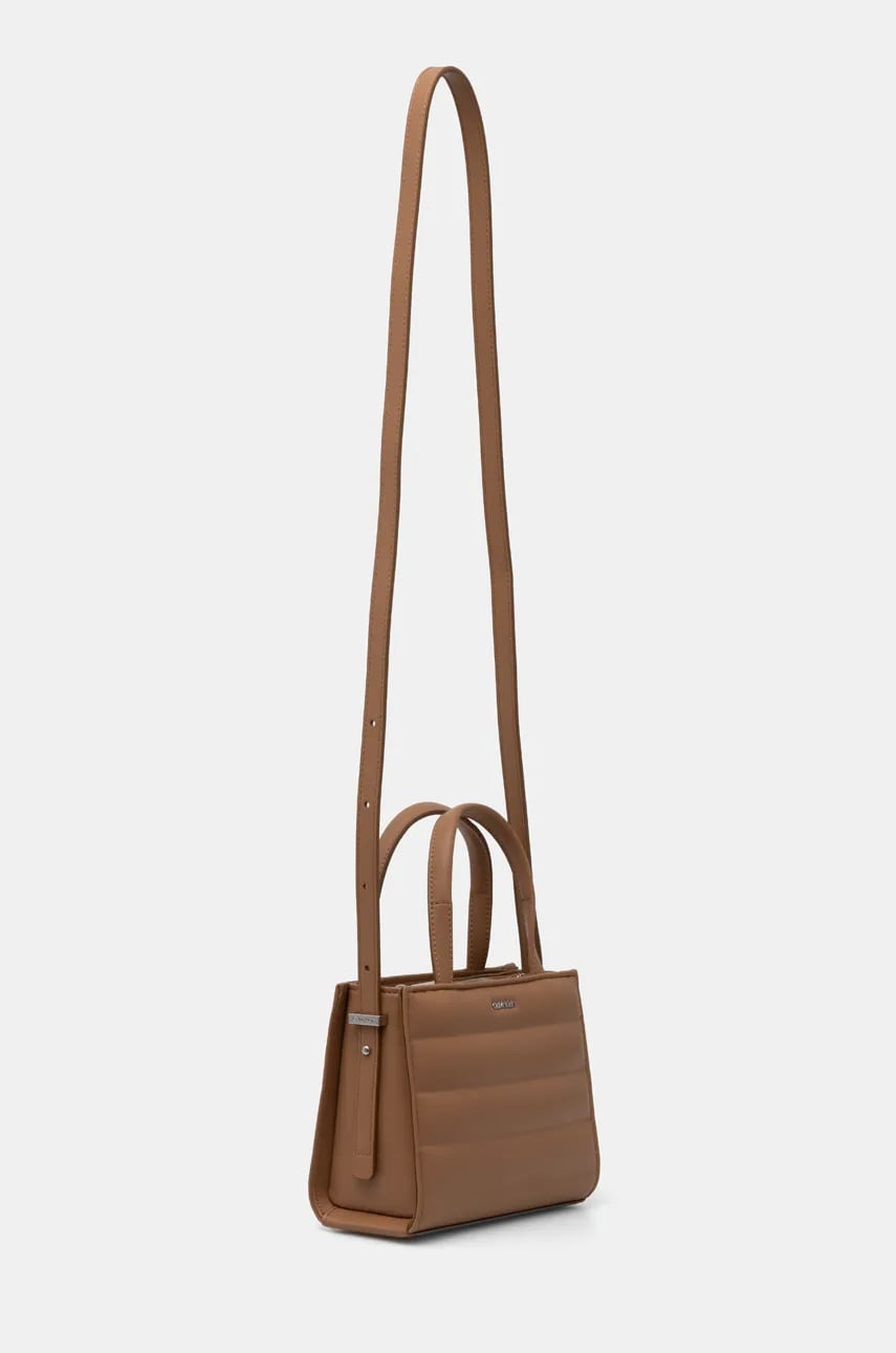 Сумочка Calvin Klein цвет коричневый K60K612116 Сумочка Calvin Klein цвет коричневый K60K612116