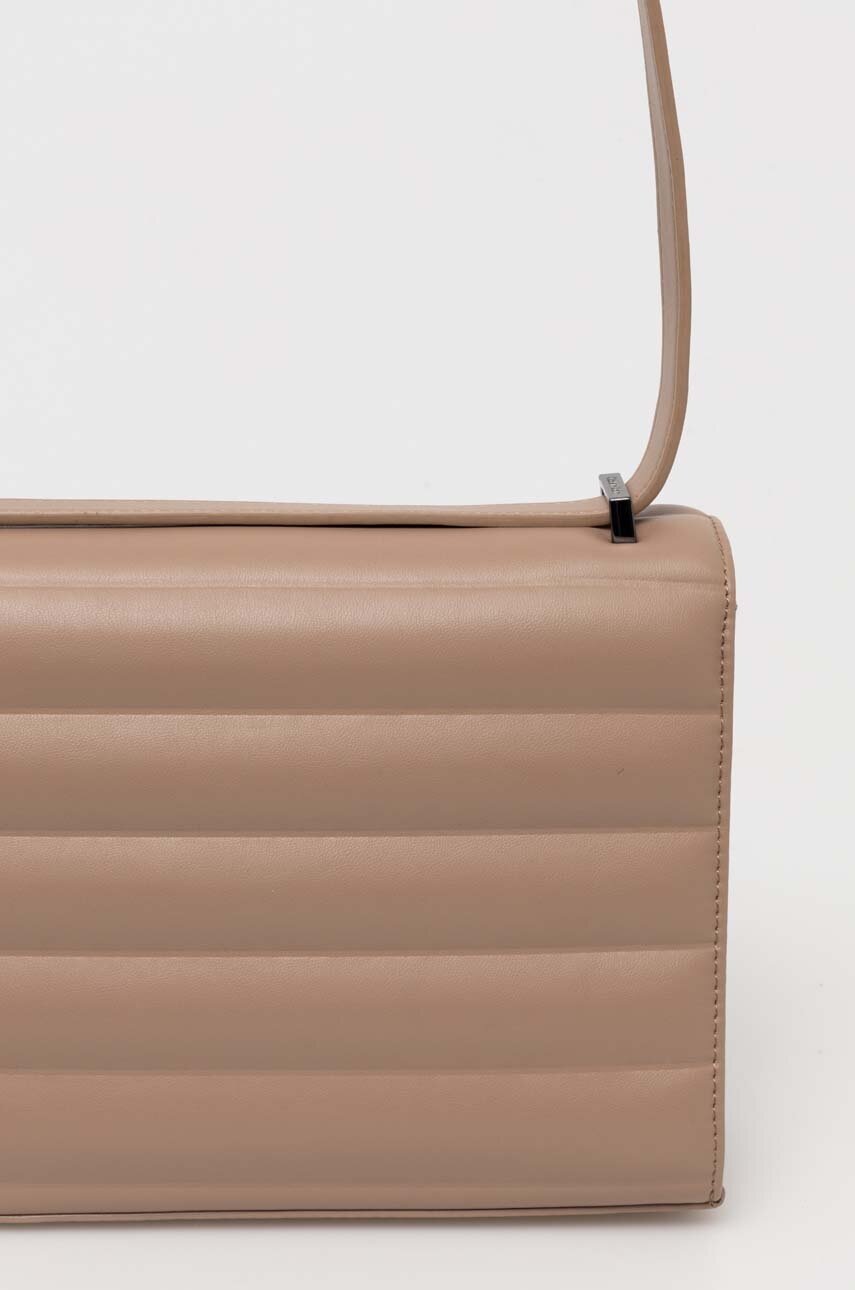 Τσάντα Calvin Klein χρώμα: μπεζ, K60K612117 φωτογραφία