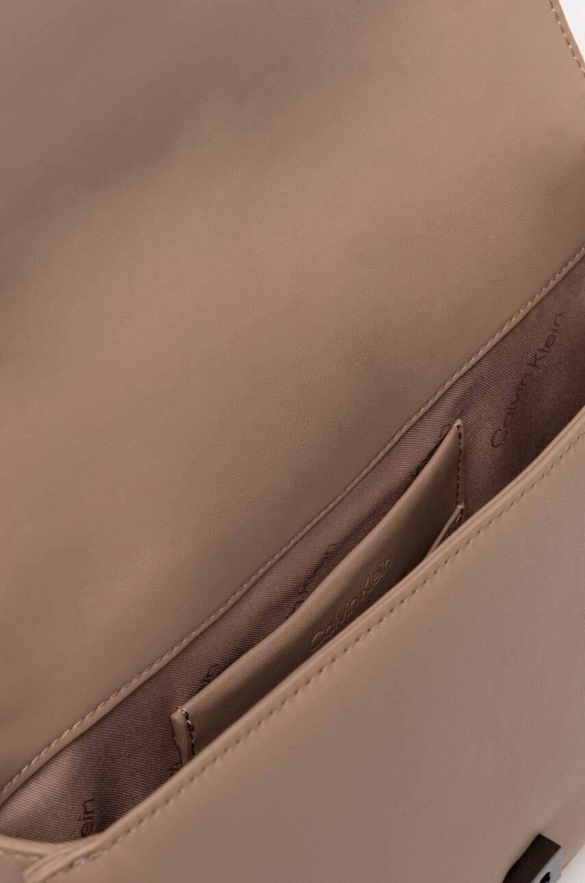 Τσάντα Calvin Klein χρώμα: μπεζ, K60K612117 φωτογραφία