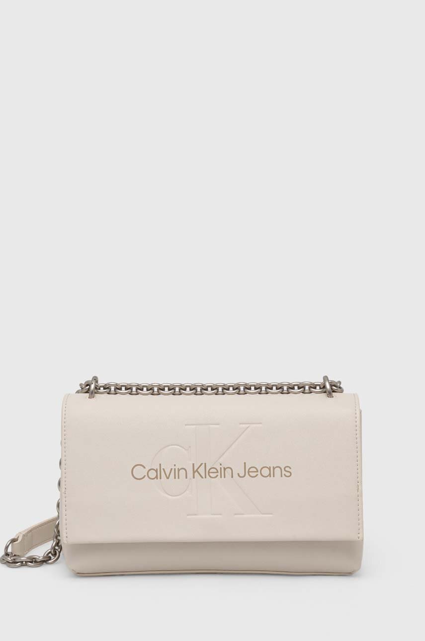 

Чанта Calvin Klein Jeans в бежово K60K612221, Бежов