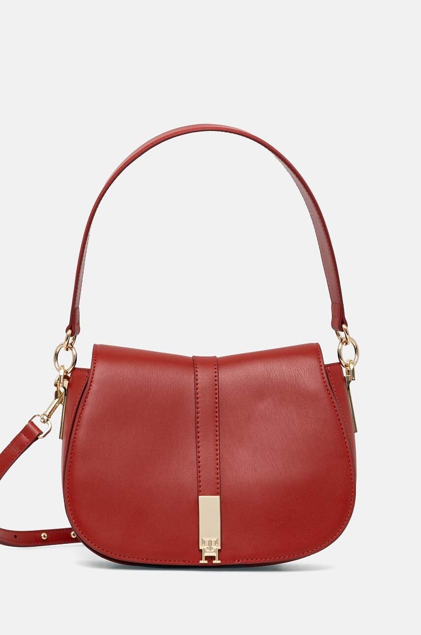 

Чанта Tommy Hilfiger в бордо AW0AW16285