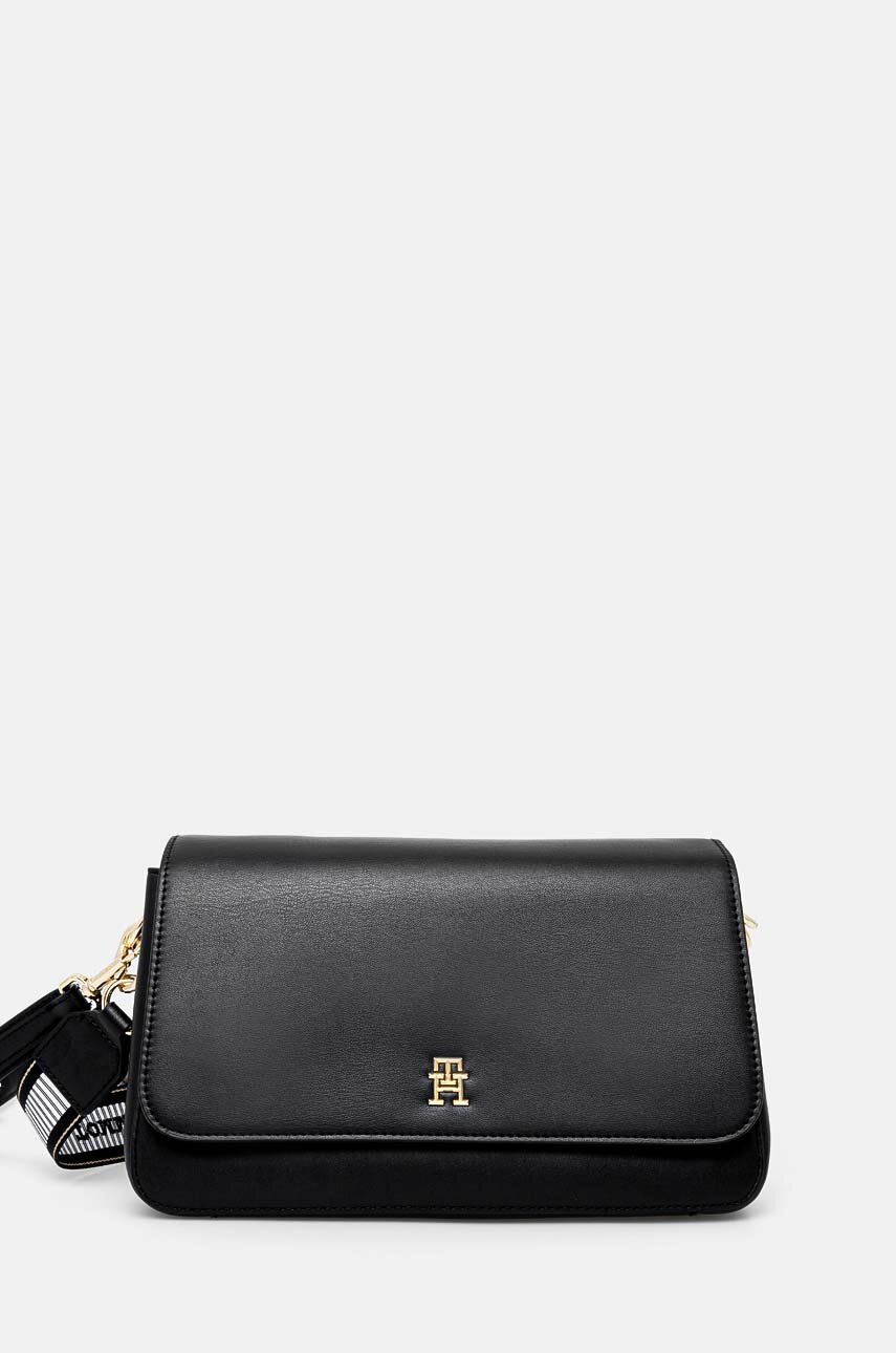 

Чанта Tommy Hilfiger в черно AW0AW16680, Черен