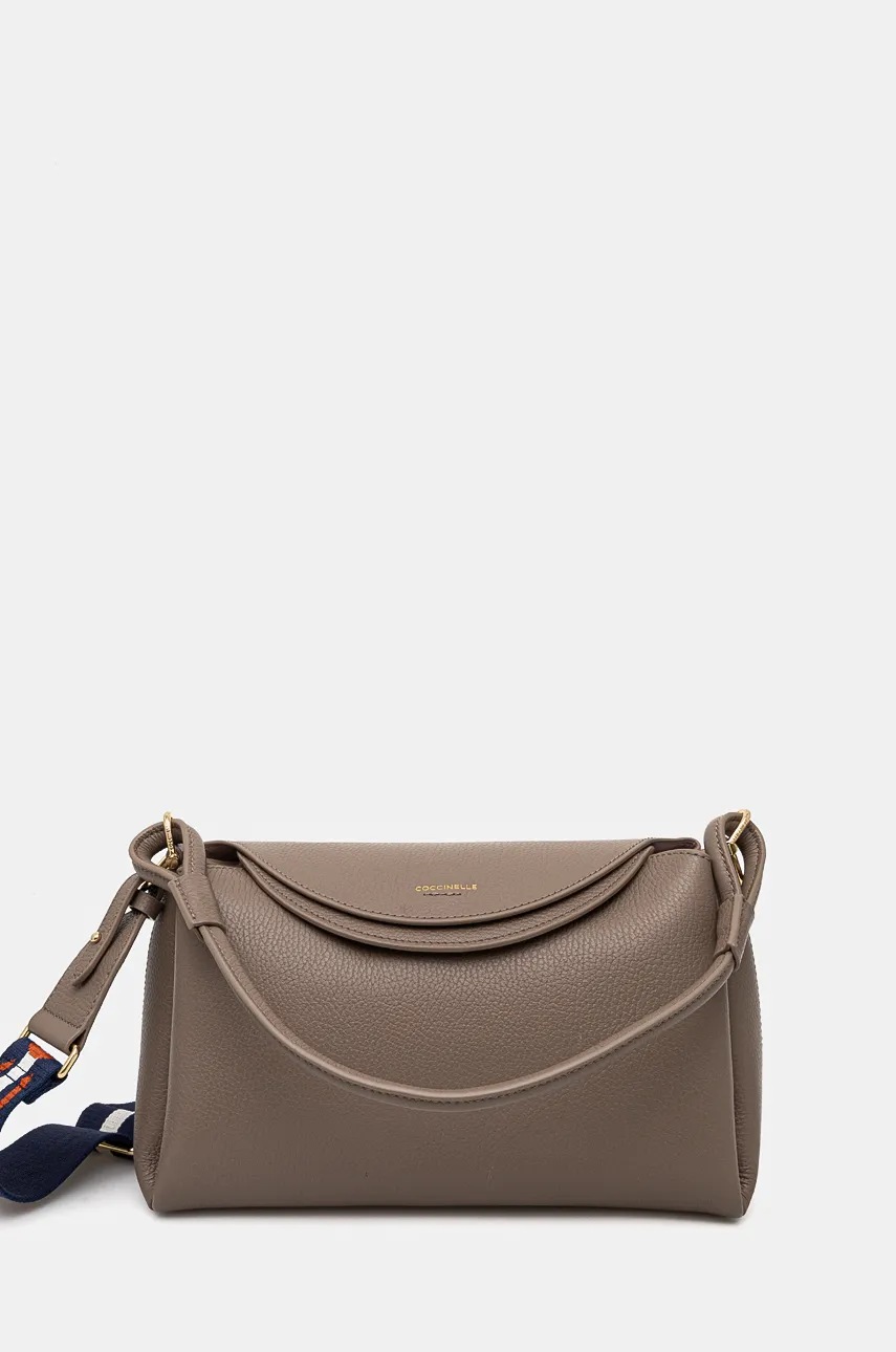 

Кожена чанта Coccinelle COCCINELLEECLYPS в бежово E1 Q9F 12 01 01, Бежов