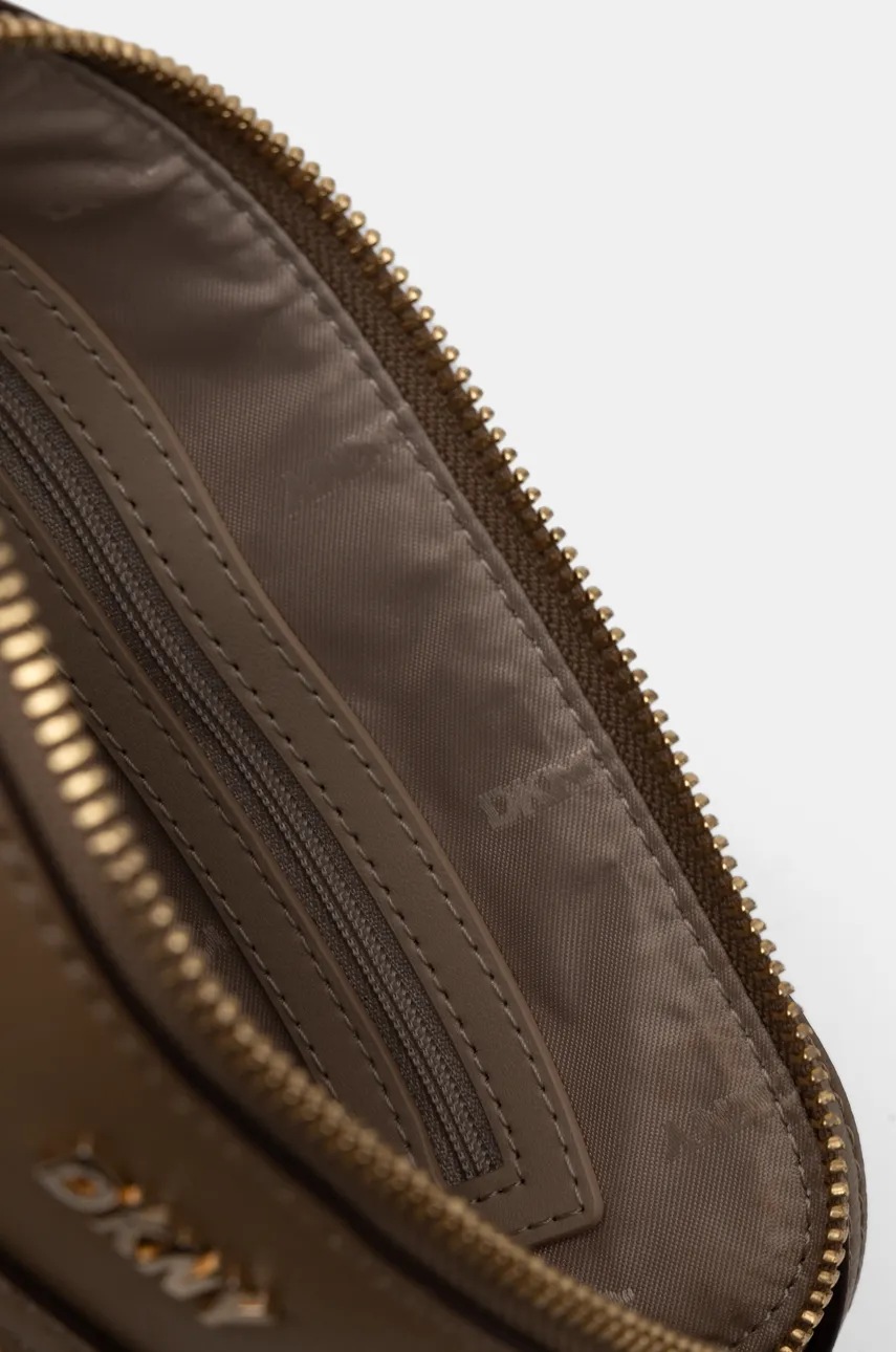 Δερμάτινη τσάντα Dkny χρώμα: πράσινο, R42EKE17 φωτογραφία