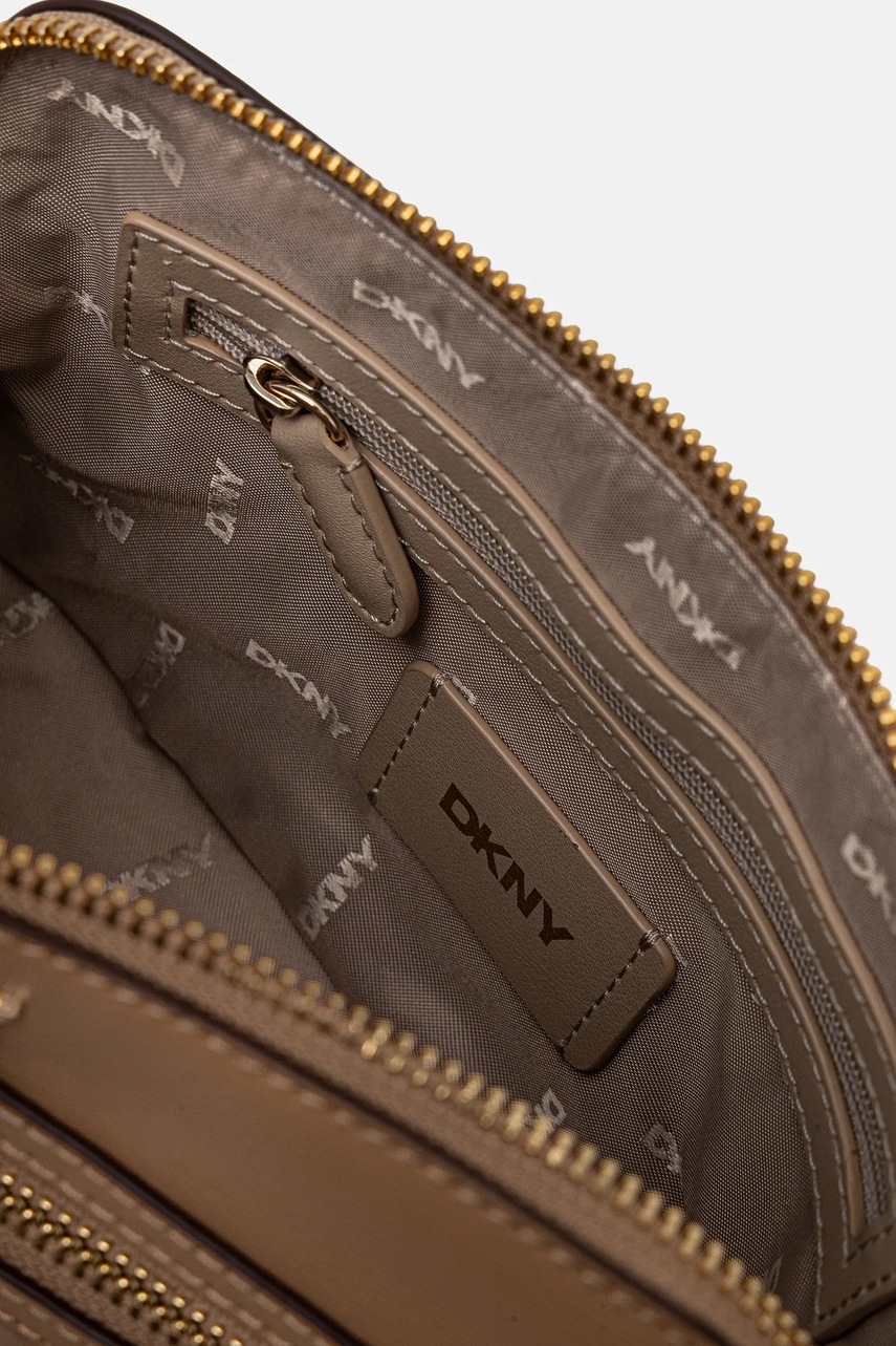 Δερμάτινη τσάντα Dkny χρώμα: μπεζ, R42EKE17 φωτογραφία