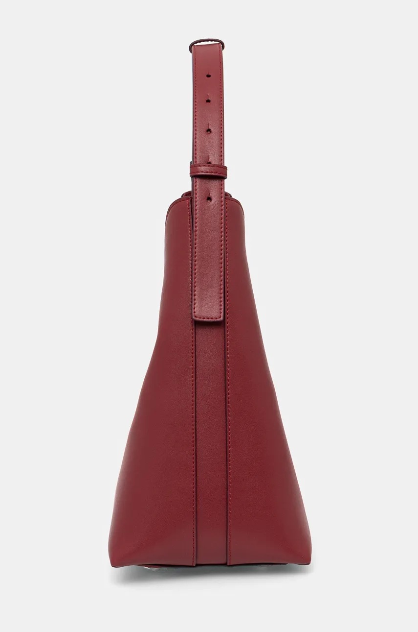 Кожаная сумочка Furla цвет красный WB01499.BX3104.CGQ00