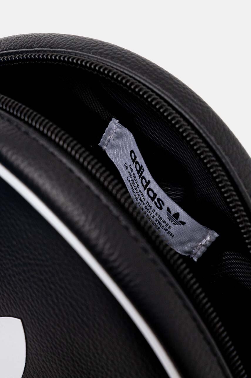 Τσάντα adidas Originals Adicolor χρώμα: μαύρο, IT7592 φωτογραφία