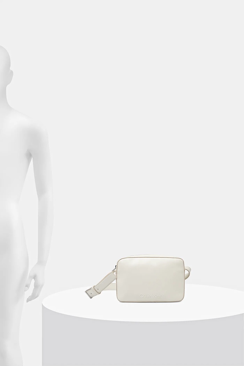 Τσάντα Calvin Klein χρώμα: μπεζ, K60K612555 φωτογραφία