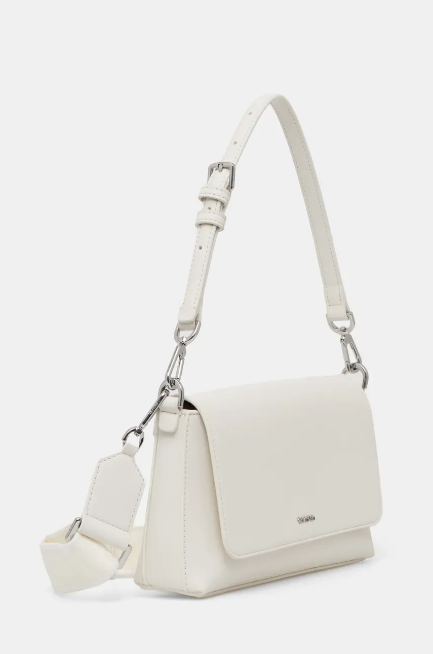 Сумочка Calvin Klein цвет бежевый K60K612902 Сумочка Calvin Klein цвет бежевый K60K612902