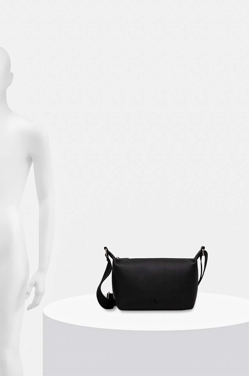 Τσάντα Calvin Klein Jeans χρώμα: μαύρο, K60K612713 φωτογραφία