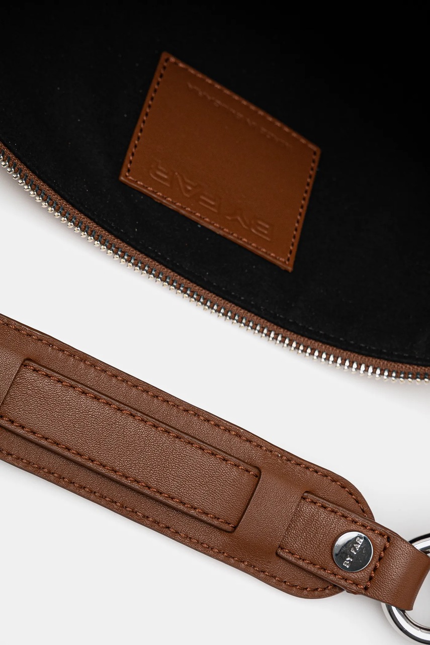 Δερμάτινη τσάντα By Far Gib χρώμα: καφέ, MWBSB012CL013BR051PL φωτογραφία