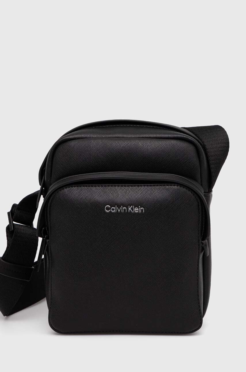 

Чанта през рамо Calvin Klein в черно K50K511863, Черен