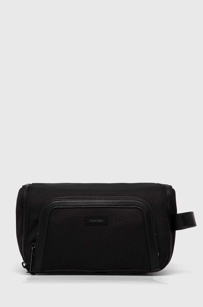 

Козметична чанта Calvin Klein в черно K50K512077, Черен