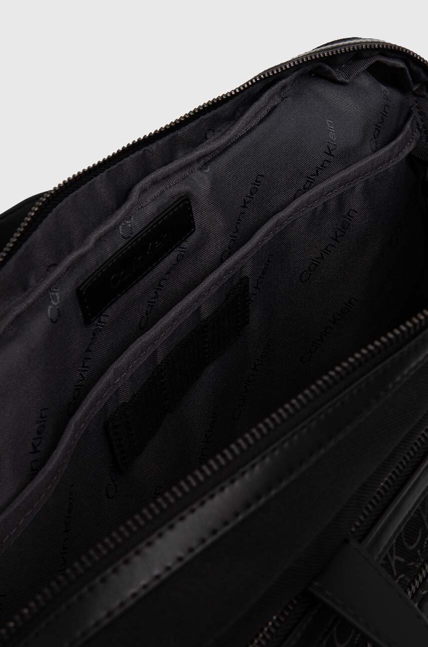 Τσάντα φορητού υπολογιστή Calvin Klein χρώμα: μαύρο, K50K512395 φωτογραφία