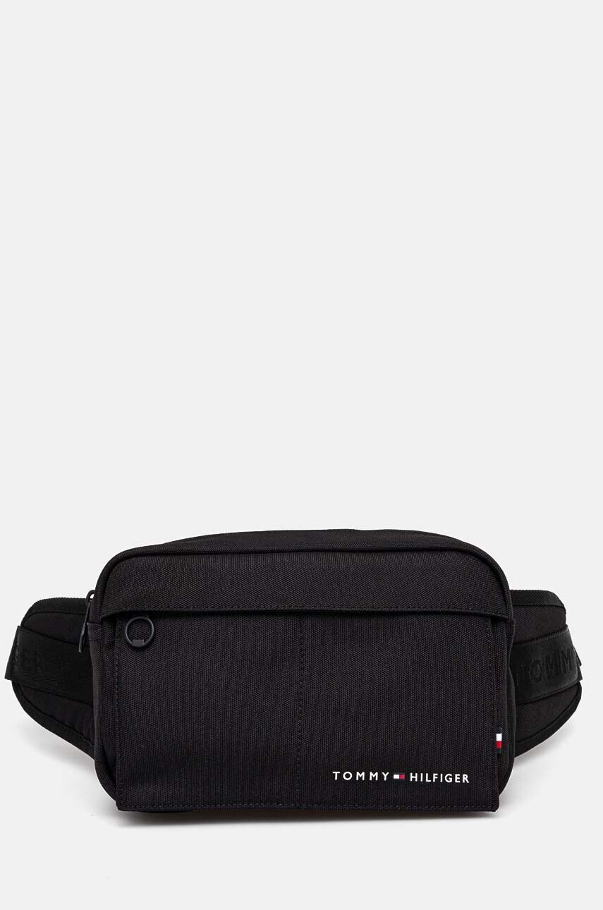 Levně Ledvinka Tommy Hilfiger černá barva, AM0AM12452