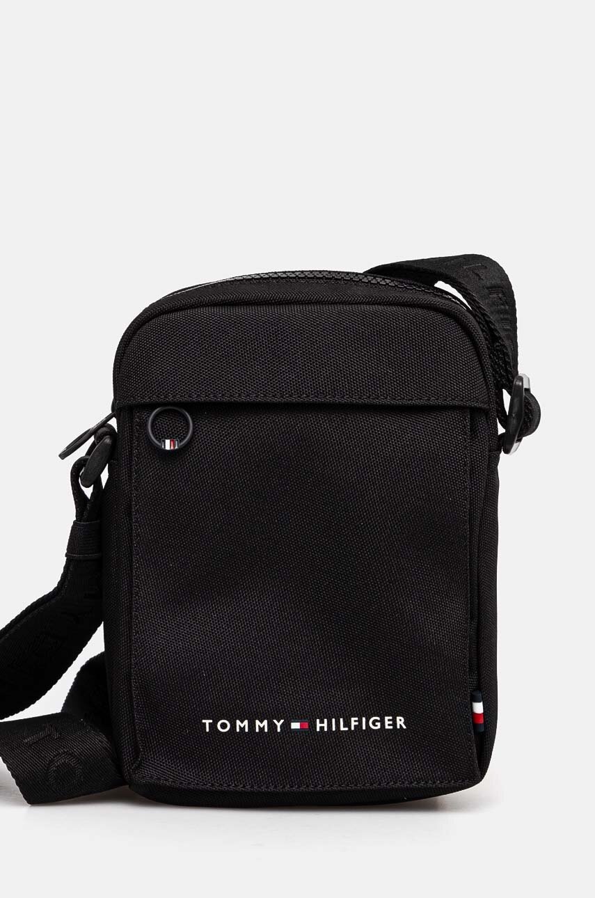 

Чанта през рамо Tommy Hilfiger в черно AM0AM12594, Черен