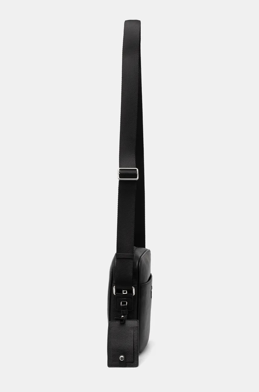Кожаная сумка Liu Jo цвет чёрный DF4013 P0371 Кожаная сумка Liu Jo цвет чёрный DF4013 P0371