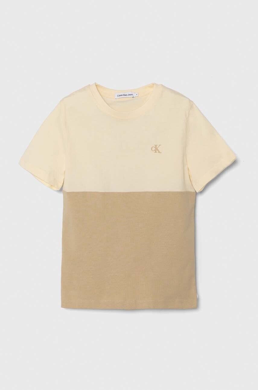 

Детска памучна тениска Calvin Klein Jeans в бежово с изчистен дизайн IB0IB02160, Бежов