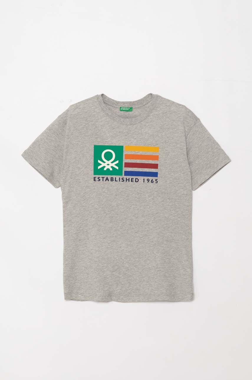 United Colors of Benetton tricou de bumbac pentru copii culoarea gri, cu imprimeu, 3I1XC10JL