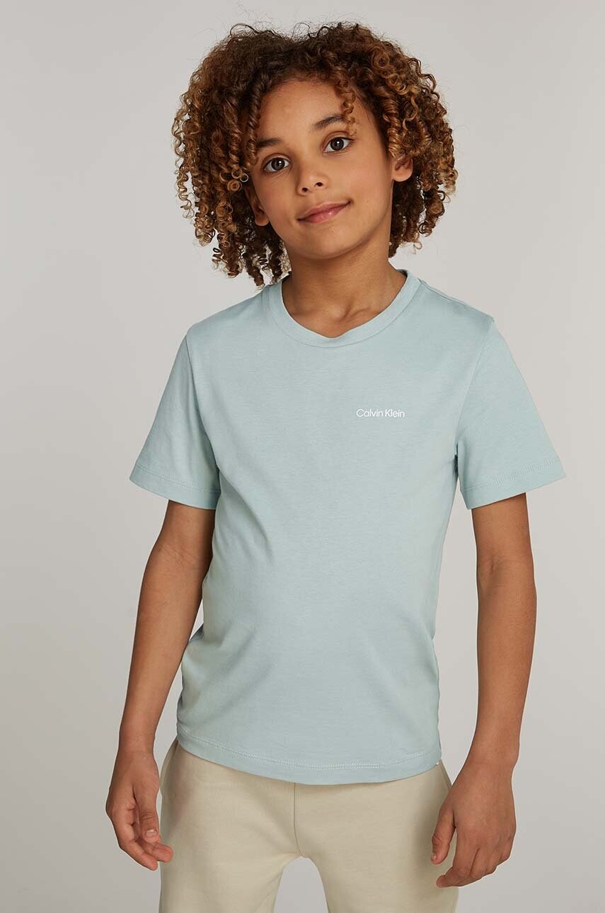 Levně Dětské bavlněné tričko Calvin Klein Jeans zelená barva, s potiskem, IU0IU00683
