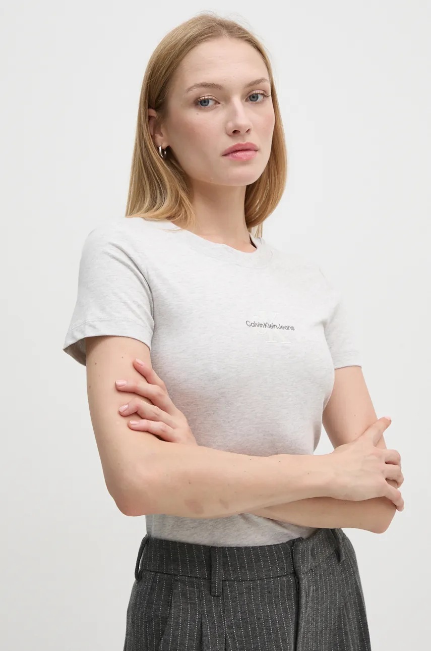 

Памучна тениска Calvin Klein Jeans в сиво J20J223563, Сив