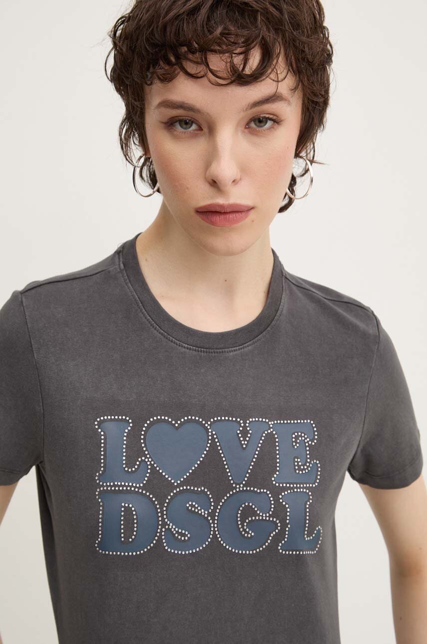 Desigual tricou LOVE femei, culoarea gri, 24WWTK85 Desigual tricou LOVE femei, culoarea gri, 24WWTK85