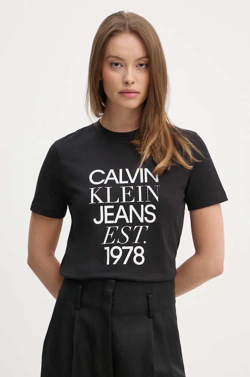 

Памучна тениска Calvin Klein Jeans в черно J20J224910, Черен