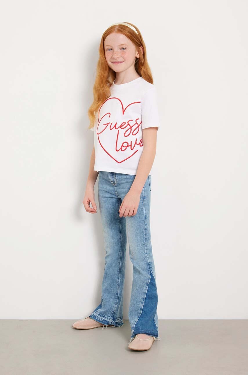 

Памучна тениска Guess в бяло J4YI06 K8HM4, Бял