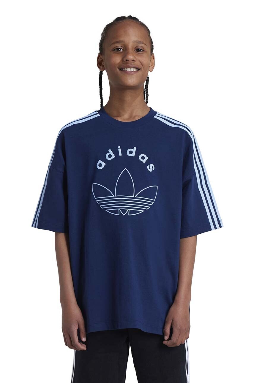 adidas Originals tricou de bumbac pentru copii culoarea albastru marin, cu imprimeu, IZ4549