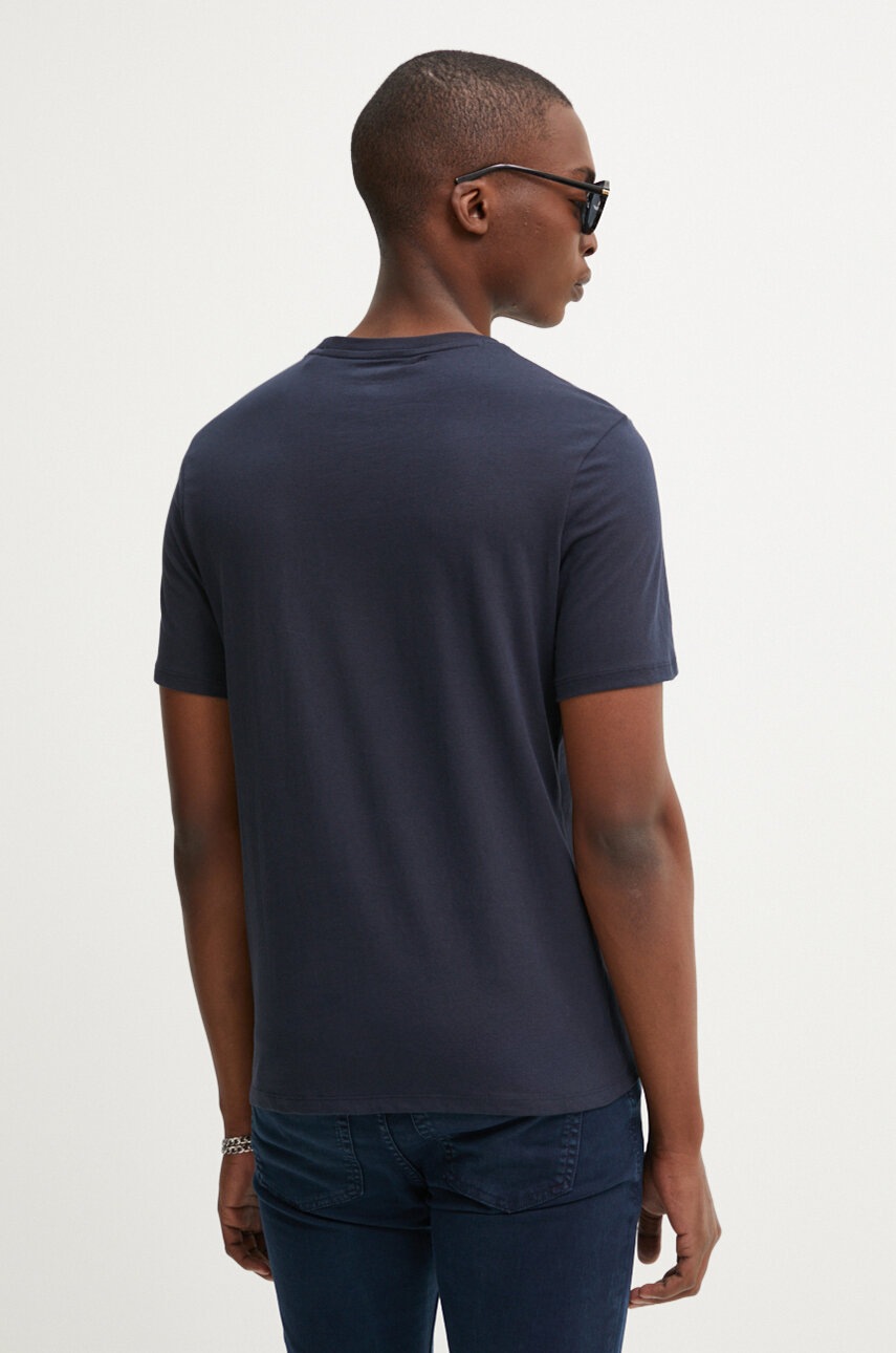 Βαμβακερό μπλουζάκι Guess Jeans ανδρικό, χρώμα: ναυτικό μπλε, M4YI52 K8HM0 φωτογραφία