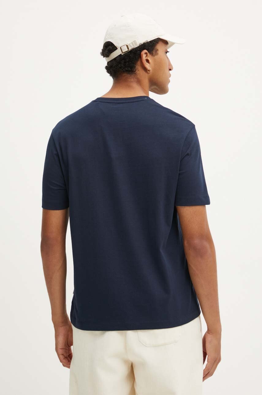 Βαμβακερό μπλουζάκι Guess Jeans ανδρικό, χρώμα: ναυτικό μπλε, M4YI48 K8FQ4 φωτογραφία