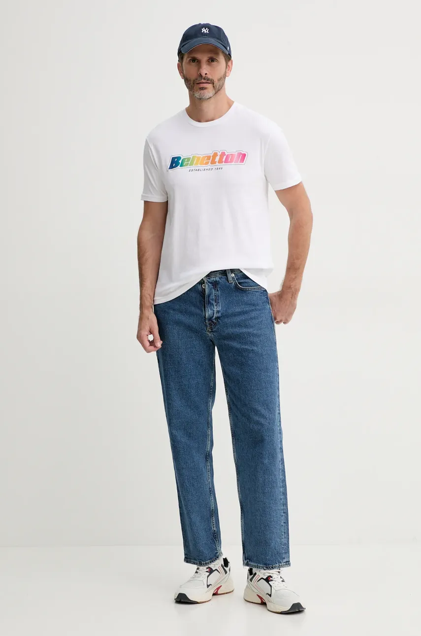Хлопковая футболка United Colors of Benetton мужская цвет фиолетовый с принтом 3I1XU1096 Хлопковая футболка United Colors of Benetton мужская цвет фиолетовый с принтом 3I1XU1096