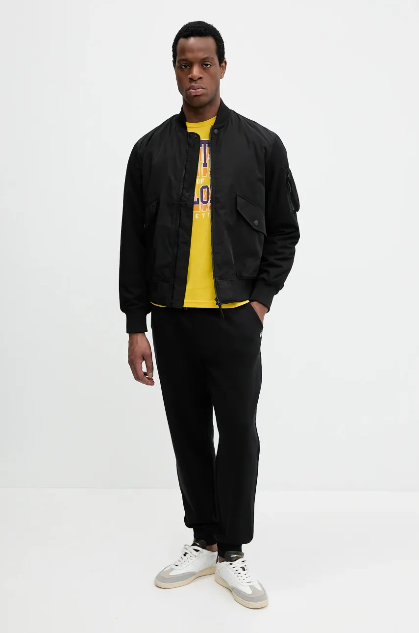 Хлопковая футболка United Colors of Benetton мужская цвет фиолетовый с принтом 3I1XU1096 Хлопковая футболка United Colors of Benetton мужская цвет фиолетовый с принтом 3I1XU1096