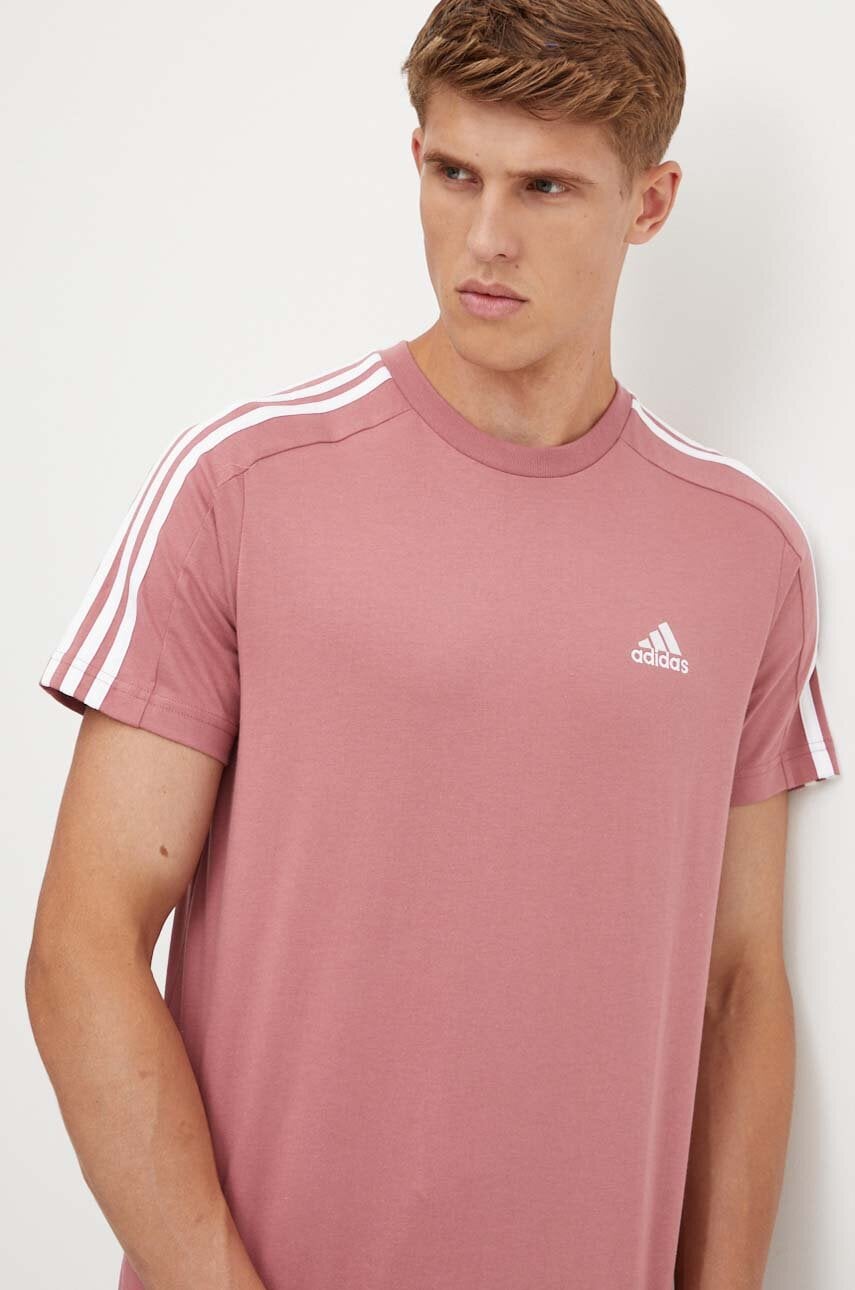 adidas tricou din bumbac Essentials barbati, culoarea roz, cu imprimeu, IX0157 adidas tricou din bumbac Essentials barbati, culoarea roz, cu imprimeu, IX0157