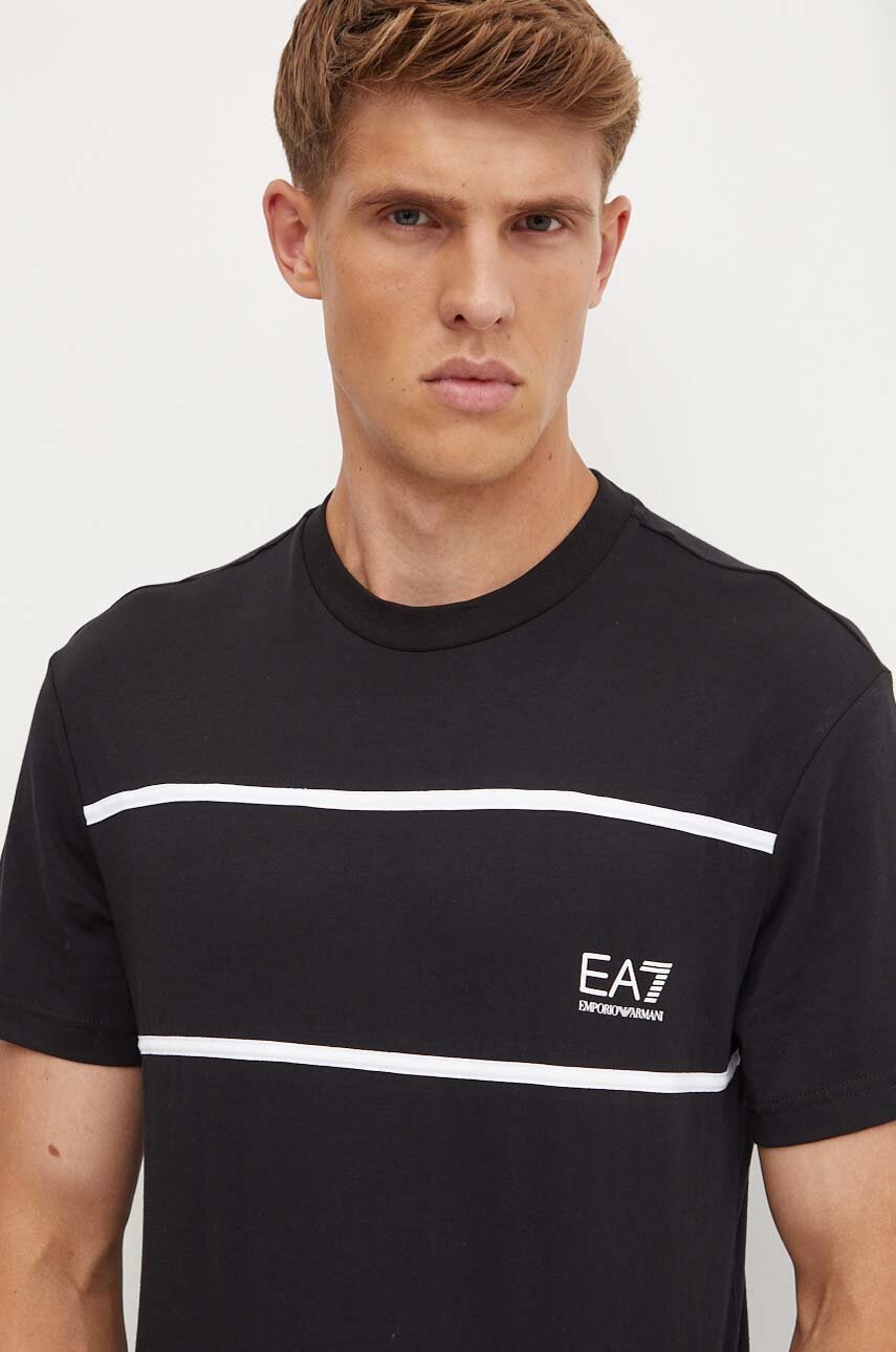 

Памучна тениска EA7 Emporio Armani в черно с принт PJTJZ.6DPT47, Черен