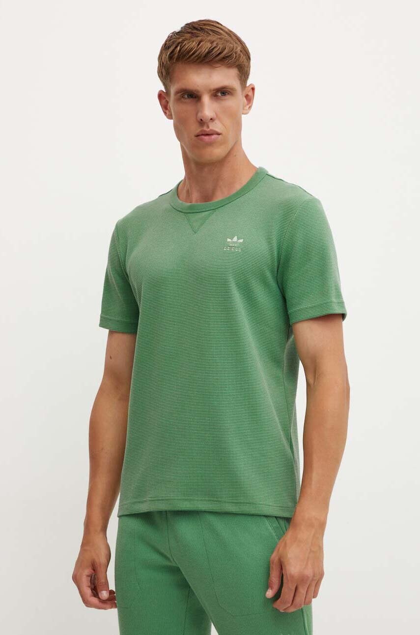 adidas Originals tricou barbati, culoarea verde, neted, IY2303