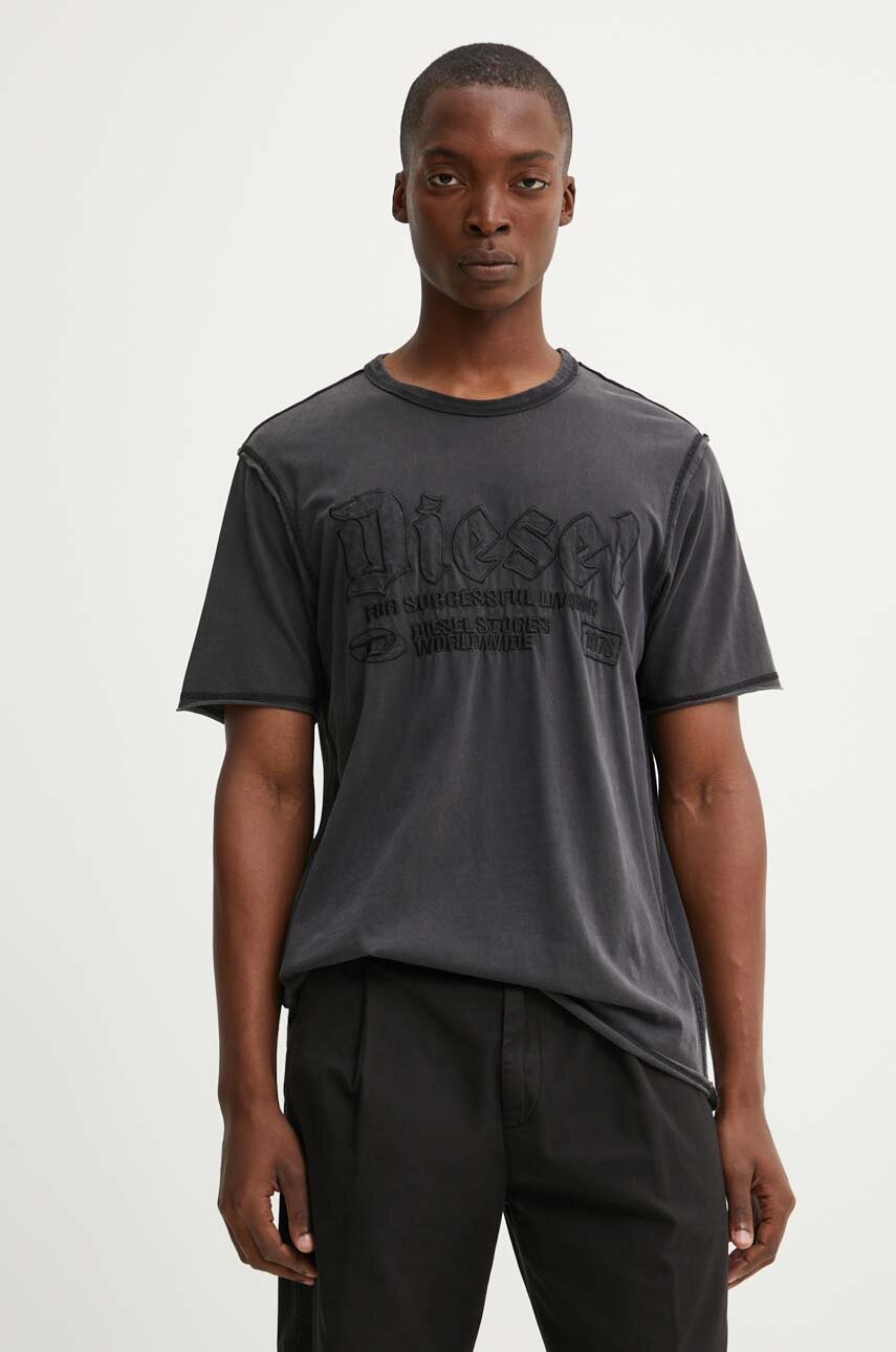 

Памучна тениска Diesel T-RAWJUST в сиво с апликация A14016.0KMAH, Сив