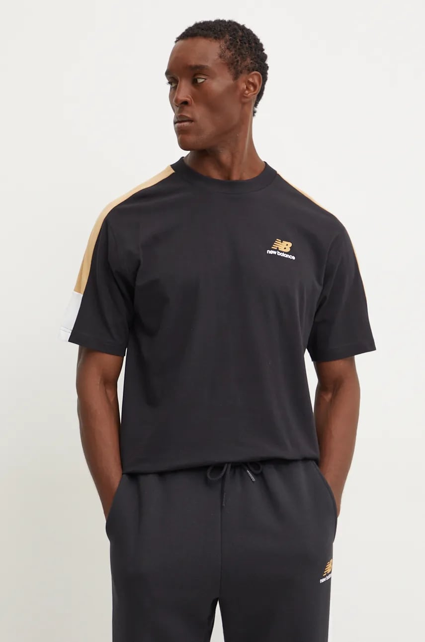 New Balance tricou din bumbac Classics Graphic barbati, culoarea negru, cu imprimeu, MT43526BK New Balance tricou din bumbac Classics Graphic barbati, culoarea negru, cu imprimeu, MT43526BK