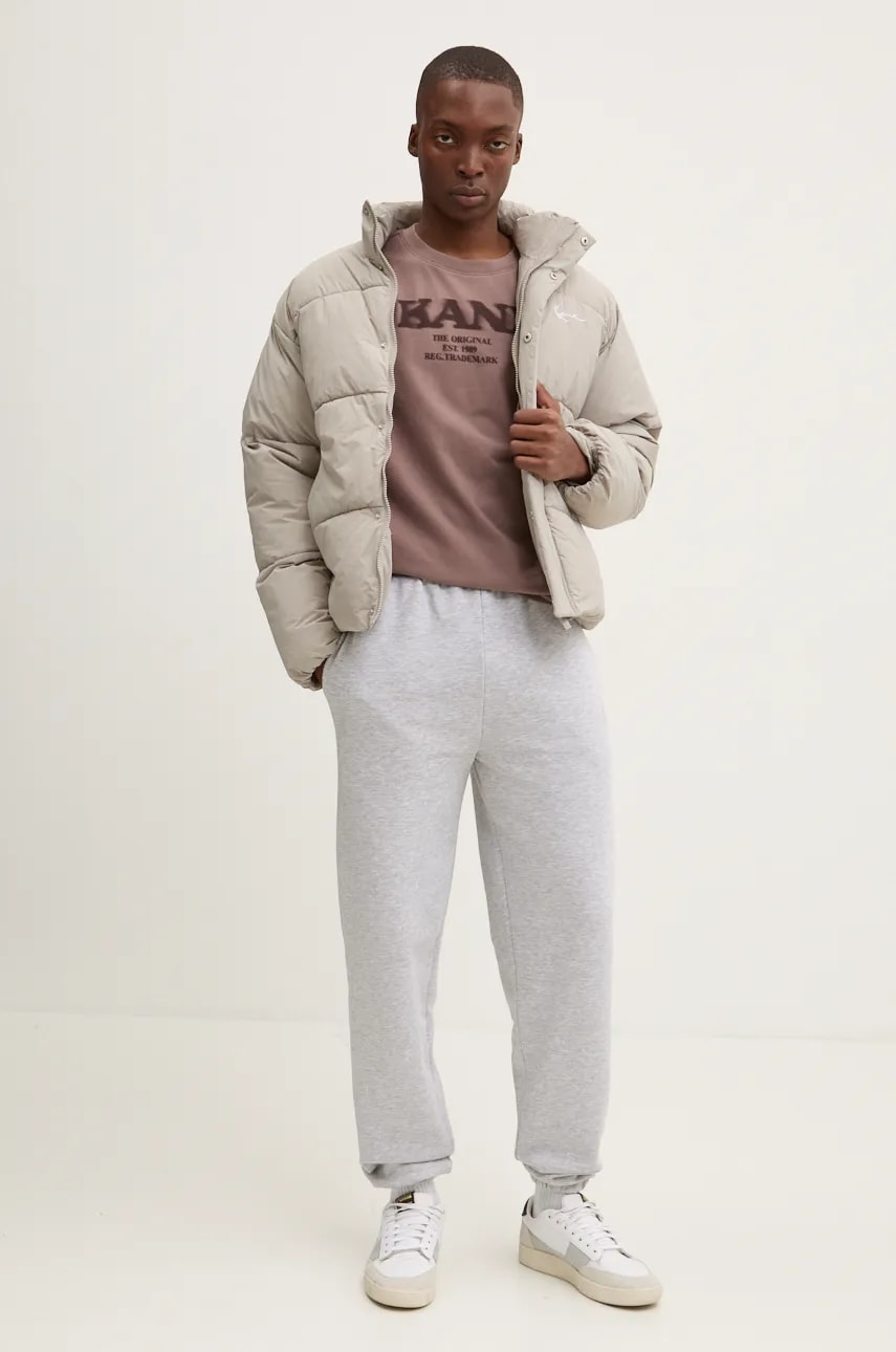 Хлопковая футболка Karl Kani мужская цвет коричневый с принтом 60300094 Хлопковая футболка Karl Kani мужская цвет коричневый с принтом 60300094